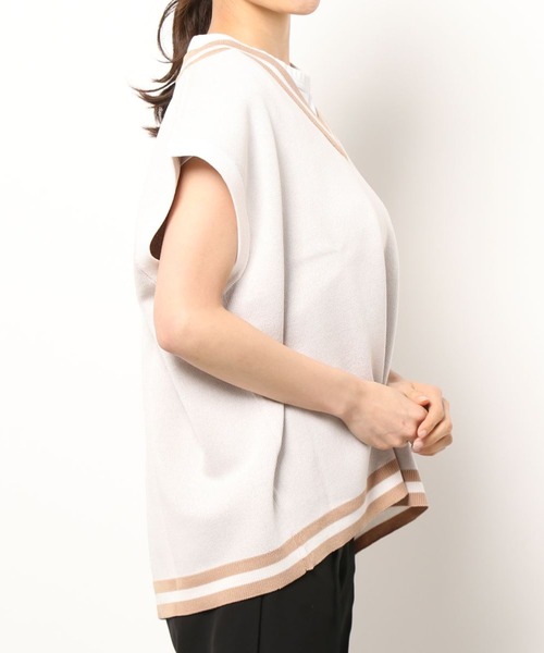 PairPair（ペアペア）の「クマ柄ニットベスト(ユニセックス)（ベスト・レディース・ブラック/アイボリー・フリー）」の4枚目の写真