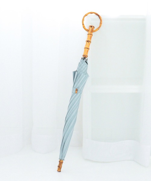 utatane（ウタタネ）の「日傘 完全遮光100％ 晴雨兼用 リングハンドル シャンブレー調（長傘・レディース・ベージュ/ブルー/モカ/スミクロ/スモークピンク/アッシュブラウン・FREE）」の6枚目の写真