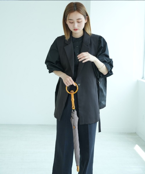 utatane（ウタタネ）の「日傘 完全遮光100％ 晴雨兼用 リングハンドル シャンブレー調（長傘・レディース・ベージュ/ブルー/モカ/スミクロ/スモークピンク/アッシュブラウン・FREE）」の17枚目の写真