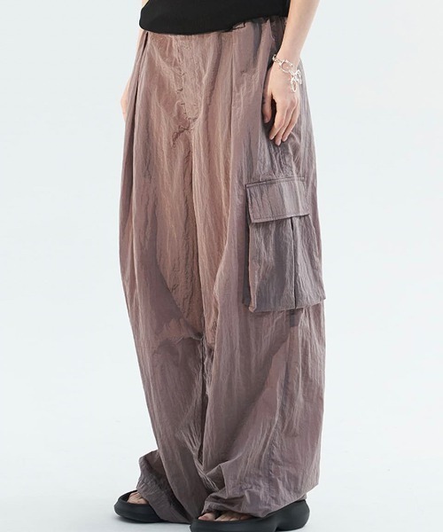 MODITEC（モディテック）の「【MODITEC/モディテック】Side Big Poket Trouser/サイド ビッグ ポケット トラウザー シンプル（その他パンツ・メンズ・グレー/レッド・S/M）」の2枚目の写真