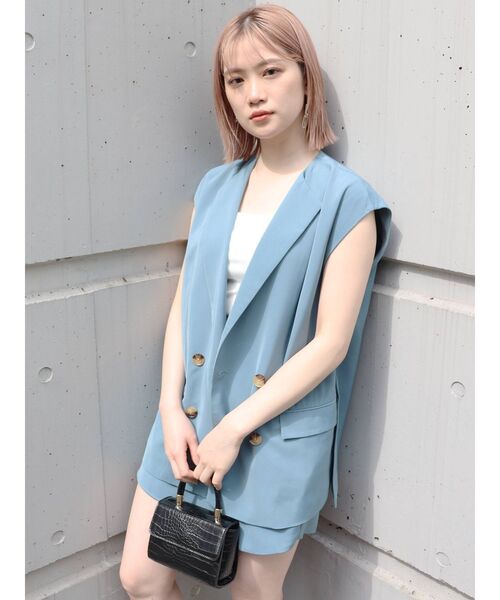 MURUA（ムルーア）の「ドビークロスルーズベスト【セットアップ着用可能】（ベスト・レディース・ブラック/ベージュ/ブルー・FREE）」の6枚目の写真