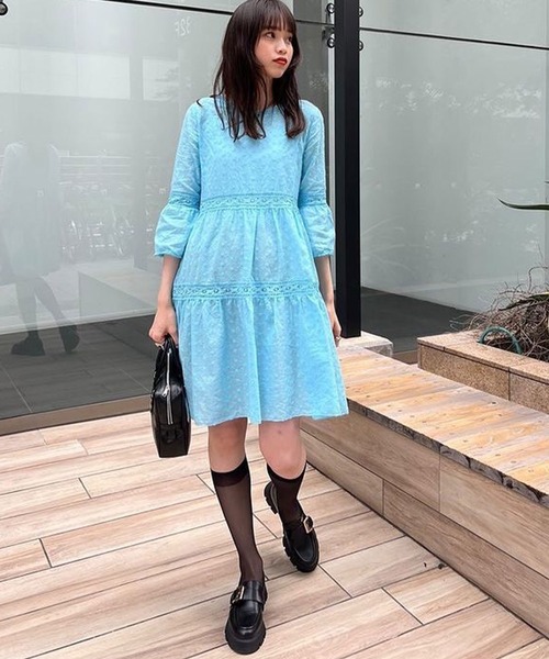 EPICKS(エピックス)の「エスニックカラーレースワンピース(ワンピース・レディース・ホワイト/パープル/サックスブルー/イエロー・S/M)」の3枚目の写真