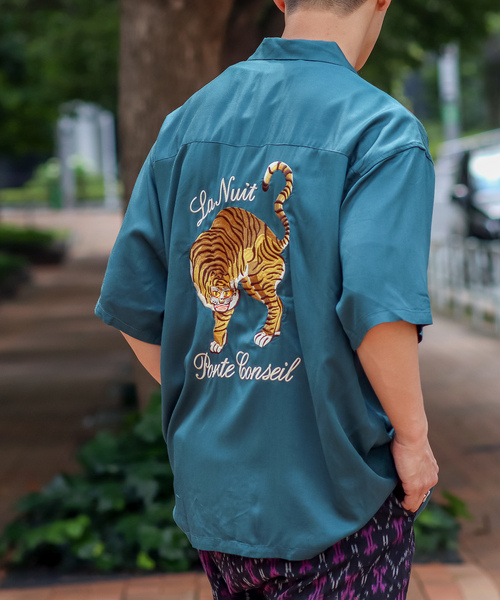 B.C STOCK(ベーセーストック)の「hyo-hyo SOUVENIR シャツ(シャツ/ブラウス・メンズ・カーキ/グリーン/アイボリー・MEDIUM/LARGE/X-LARGE)」の11枚目の写真