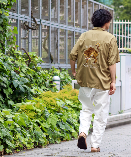B.C STOCK(ベーセーストック)の「hyo-hyo SOUVENIR シャツ(シャツ/ブラウス・メンズ・カーキ/グリーン/アイボリー・MEDIUM/LARGE/X-LARGE)」の6枚目の写真
