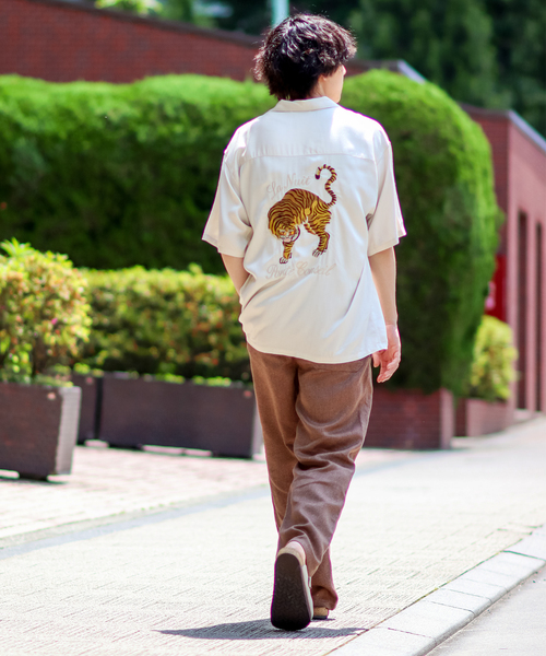 B.C STOCK(ベーセーストック)の「hyo-hyo SOUVENIR シャツ(シャツ/ブラウス・メンズ・カーキ/グリーン/アイボリー・MEDIUM/LARGE/X-LARGE)」の14枚目の写真