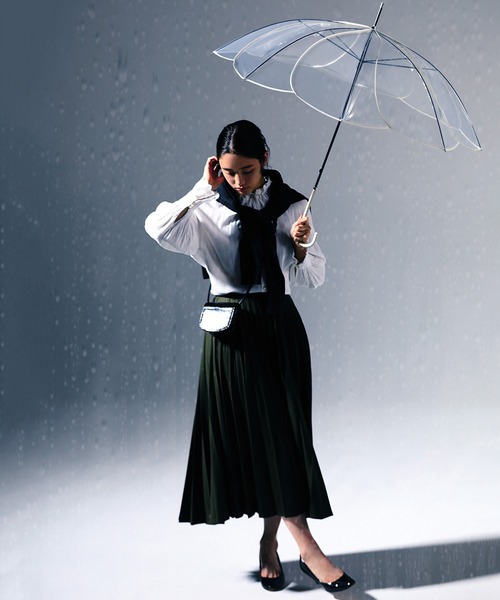 because（ビコーズ）の「【because】クリアカラーパイピングはなびらビニール長雨傘 BE-52009（長傘・レディース・ホワイト/ブラウン/グレー・FREE）」の5枚目の写真