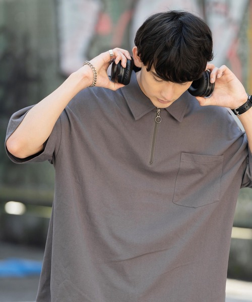 Rocky Monroe(ロッキーモンロー)の「オーバーサイズ 別注 襟付きハーフジップポケットTシャツ(Tシャツ/カットソー・メンズ・ホワイト/ブラック/ブルー/グリーン/チャコール・M/L)」の12枚目の写真