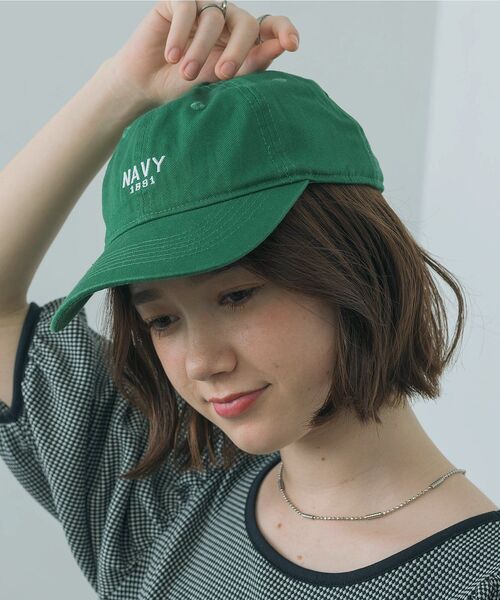 casita(RETRO GIRL)（カシータ）の「NAVYロゴ刺繍キャップ（キャップ・レディース・ブラック/ベージュ/オフホワイト/グリーン・ONE SIZE）」の4枚目の写真