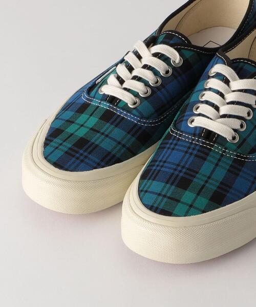 VANS（バンズ）の「＜VANS＞ AUTHENTIC  B/W/オーセンティック（スニーカー・メンズ・ネイビー・11/8/10/9/7h/8h/9h/10h）」の2枚目の写真