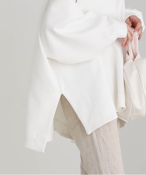 MAISON mou（メゾンムー）の「【en haut/アンオート】 ダンボールビック オーバー サイズ プルオーバー（スウェット・レディース・ホワイト/チャコールグレー・FREE）」の6枚目の写真