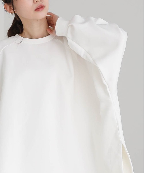 MAISON mou（メゾンムー）の「【en haut/アンオート】 ダンボールビック オーバー サイズ プルオーバー（スウェット・レディース・ホワイト/チャコールグレー・FREE）」の3枚目の写真