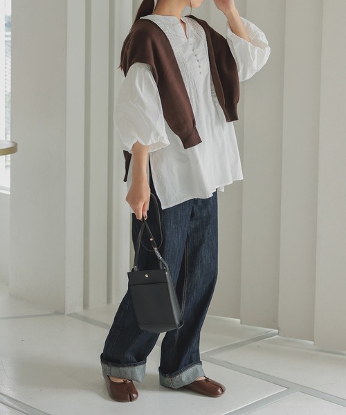 Isn't She?（イズントシー）の「ピンタックボリュームスリーブブラウス（シャツ/ブラウス・レディース・ブラック/オフホワイト/ベージュ・FREE）」の13枚目の写真