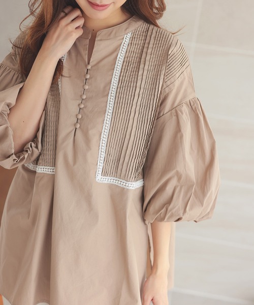 Isn't She?（イズントシー）の「ピンタックボリュームスリーブブラウス（シャツ/ブラウス・レディース・ブラック/オフホワイト/ベージュ・FREE）」の22枚目の写真