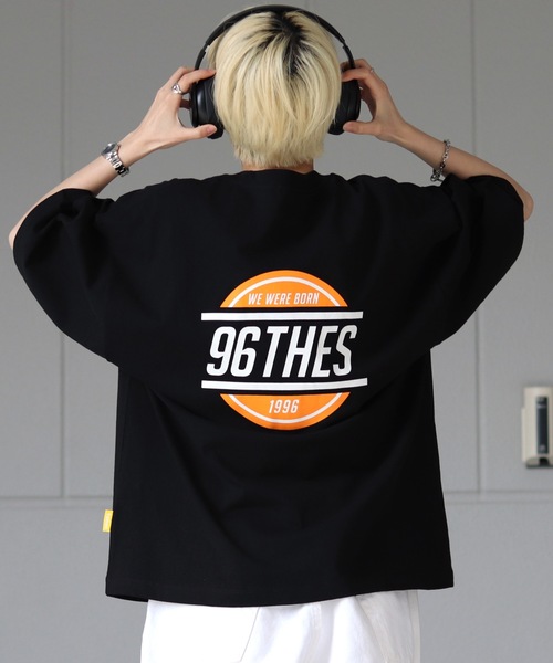 96thes(クローズ)の「【96thes】韓国風ビッグシルエット ロゴ ワンポイント刺繍 バックプリントTシャツ (Tシャツ/カットソー・レディース・ホワイト/ブラック/パープル/ブルー/ホワイト系その他/ブラック系その他/杢グレー/ブルー系その他/パープル系その他/ブラック系その他2・FREE)」の6枚目の写真