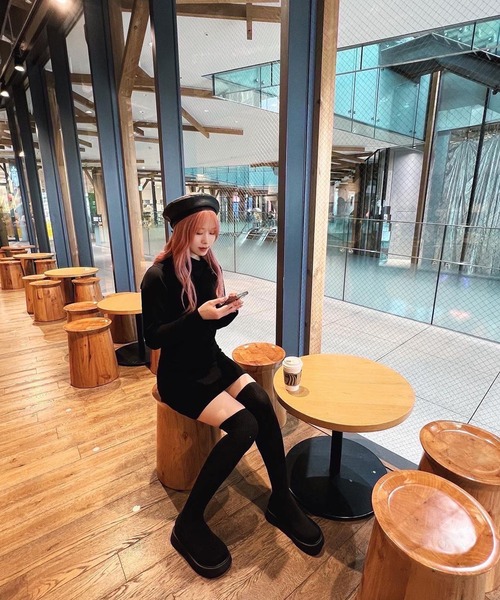 Figments(フィグメンツ)の「ハイソックスブーツ(ブーツ・レディース・ブラック・SMALL/MEDIUM)」の7枚目の写真