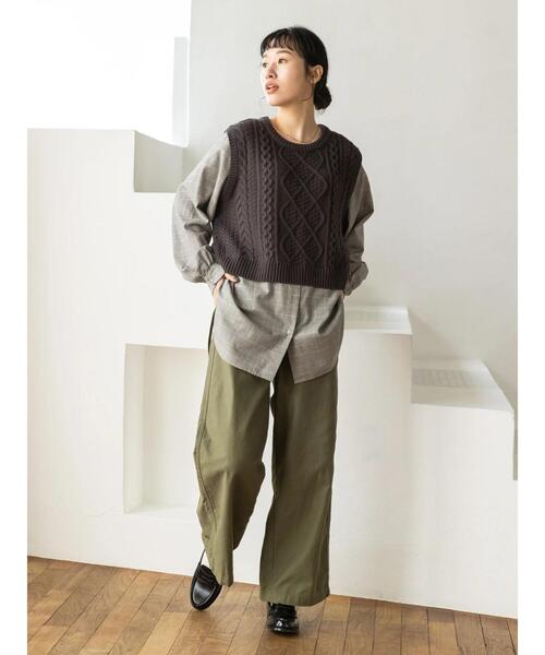 CRAFT STANDARD BOUTIQUE(クラフトスタンダードブティック)の「ケーブルニットドッキングシャツ *(ニット/セーター・レディース・パープル/チャコールグレー・FREE)」の10枚目の写真