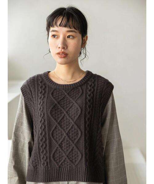 CRAFT STANDARD BOUTIQUE(クラフトスタンダードブティック)の「ケーブルニットドッキングシャツ *(ニット/セーター・レディース・パープル/チャコールグレー・FREE)」の13枚目の写真