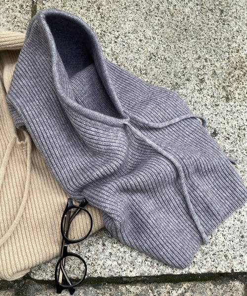 DouDou（ドゥドゥ）の「【WEB限定】リブフードウォーマー バラクラバ（マフラー・レディース・アイボリー/グレー・FREE）」の2枚目の写真