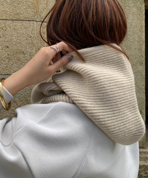 DouDou（ドゥドゥ）の「【WEB限定】リブフードウォーマー バラクラバ（マフラー・レディース・アイボリー/グレー・FREE）」の4枚目の写真