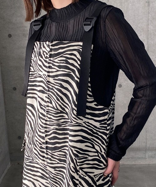 PAGEBOY（ページボーイ）の「ラメシアープリーツプルオーバー（Tシャツ/カットソー・レディース・ブラック/ラベンダー/オフホワイト・FREE）」の4枚目の写真