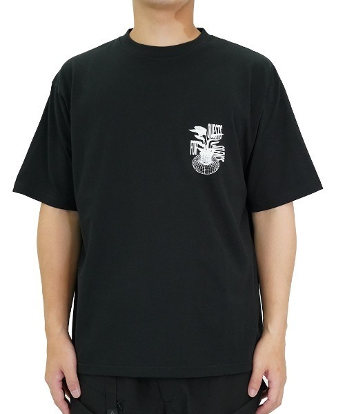 MANASTASH（マナスタッシュ）の「MANASTASH/マナスタッシュ/Ci Tee QUESTS（Tシャツ/カットソー・メンズ・ホワイト/ブラック・MEDIUM/LARGE/X-LARGE）」の5枚目の写真