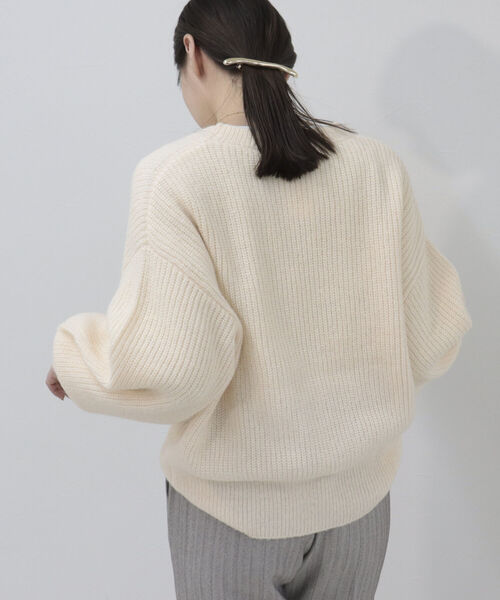 fredy emue（フレディエミュ）の「袖ボリューム片畦ニット（ニット/セーター・レディース・ラベンダー/ベージュ/オレンジ/アイボリー・38）」の9枚目の写真