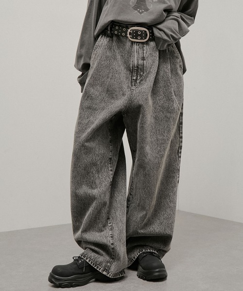 Alfred Alex(アルフレッドアレックス)の「【Alfred Alex】Vintage Wide Tapered Denim/ヴィンテージメイク ワイドデニムパンツ(デニムパンツ・メンズ・ブラック/ブルー/グレー/ライトグレー/グレー系/インディゴブルー/ダークネイビー/ブラウン/ネイビー/グレー系1/グレー系2/ホワイト系2/ブラック系1/ブルー系1/ブルー系2/ブラック系2/ブルー系3/ブラック系3/ブラック系4/ライトインディゴブルー/ブルー系4/グレー系3・S/M/L/XS)」の13枚目の写真