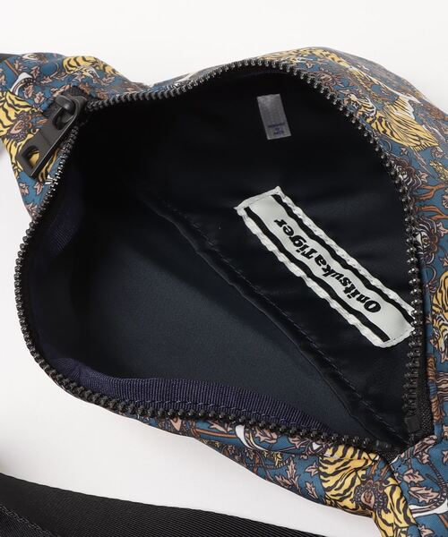 【美品】Onitsuka Tiger　オニツカタイガーボディバッグウエストポーチ PRINTED WAIST POUCH / プリンティッドウェストポーチ（ボディ