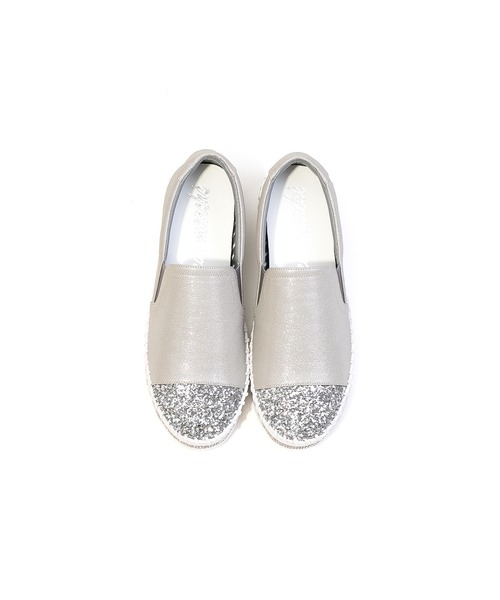 neue marche(ノイエマルシェ)の「スリッポンスニーカー/NM23593(スリッポン・レディース・アイボリー/ブラック/シルバー・24cm/22.5cm/24.5cm/23.5cm/23cm)」の12枚目の写真