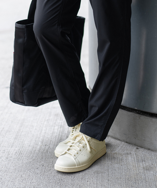 adidas（アディダス）の「【ADIDAS / アディダス】 STAN SMITH LUX HQ6787（スニーカー・メンズ・ブラック/ブラウン・28cm/26cm/27cm/26.5cm/27.5cm）」の7枚目の写真