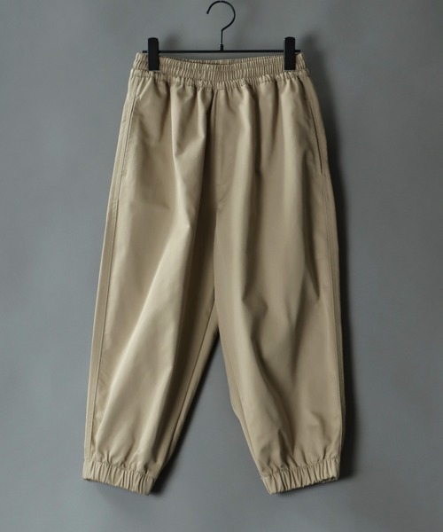SITRY（シトリー）の「Relax easy cropped Jogger Pants/リラックス イージー クロップド ジョガーパンツ（その他パンツ・メンズ・ベージュ/チャコールグレー/カーキ/ブラック・M/L）」の3枚目の写真
