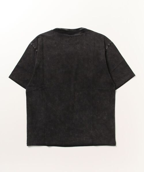 Guess(ゲス)の「GUESS Originals Washed Logo Tee ロゴTシャツ(Tシャツ/カットソー・メンズ・ホワイト/ブラック・SMALL/MEDIUM/X-LARGE/LARGE)」の6枚目の写真