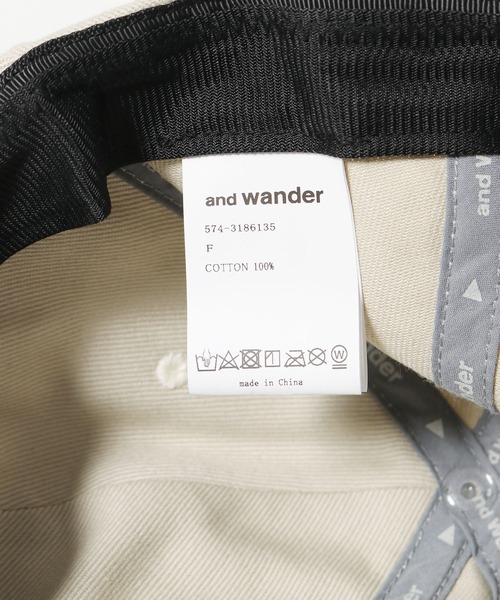 and wander（アンドワンダー）の「and wander/アンドワンダー cotton twill cap キャップ（キャップ・メンズ・ダークグリーン/ベージュ・FREE）」の10枚目の写真