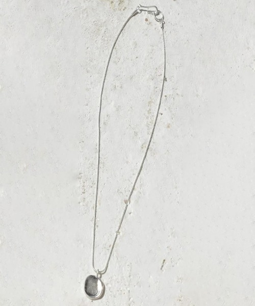 GOLDY（ゴールディ）の「【GOLDY】ラウンド ニュアンス メタル ネックレス / 3210603（ネックレス・レディース・ゴールド/シルバー/シルバー系その他/ゴールド系その他2・FREE）」の3枚目の写真