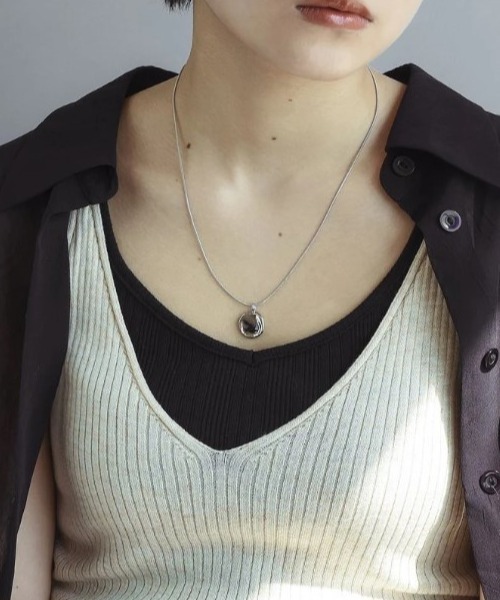 GOLDY（ゴールディ）の「【GOLDY】ラウンド ニュアンス メタル ネックレス / 3210603（ネックレス・レディース・ゴールド/シルバー/シルバー系その他/ゴールド系その他2・FREE）」の5枚目の写真