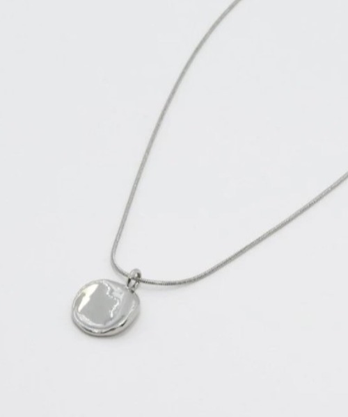 GOLDY（ゴールディ）の「【GOLDY】ラウンド ニュアンス メタル ネックレス / 3210603（ネックレス・レディース・ゴールド/シルバー/シルバー系その他/ゴールド系その他2・FREE）」の7枚目の写真