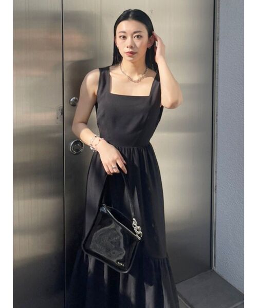 EVRIS(エヴリス)の「バックシャーリングロングワンピース(ワンピース・レディース・ホワイト/ブラック・FREE)」の15枚目の写真