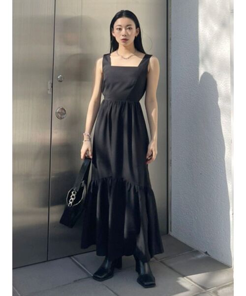 EVRIS(エヴリス)の「バックシャーリングロングワンピース(ワンピース・レディース・ホワイト/ブラック・FREE)」の19枚目の写真