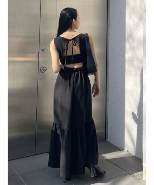 EVRIS(エヴリス)の「バックシャーリングロングワンピース(ワンピース・レディース・ホワイト/ブラック・FREE)」の20枚目の写真