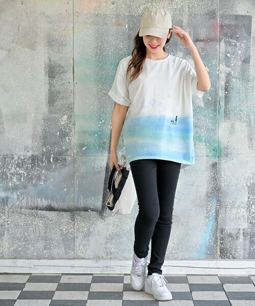 rps（アールピーエス）の「しゃぼん玉ワイドＴシャツ（Tシャツ/カットソー・レディース・イエロー/ブルー/グリーン・フリー）」の4枚目の写真