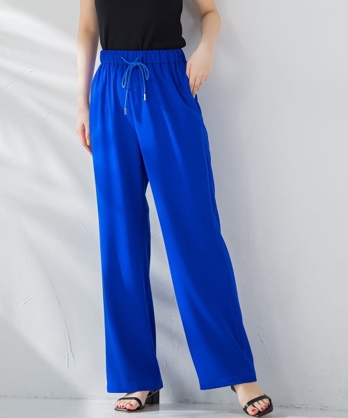 VICKY(ビッキー)の「【毎年人気!ビッキー定番/新色登場】らくらくワイドパンツ《洗濯機で洗える》(スラックス・レディース・ブルー/レッド/ホワイト/ブラック/イエロー/カーキ・M)」の5枚目の写真