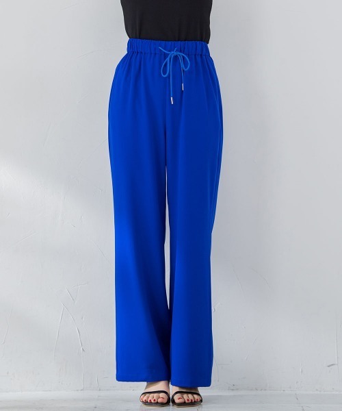 VICKY(ビッキー)の「【毎年人気!ビッキー定番/新色登場】らくらくワイドパンツ《洗濯機で洗える》(スラックス・レディース・ブルー/レッド/ホワイト/ブラック/イエロー/カーキ・M)」の19枚目の写真