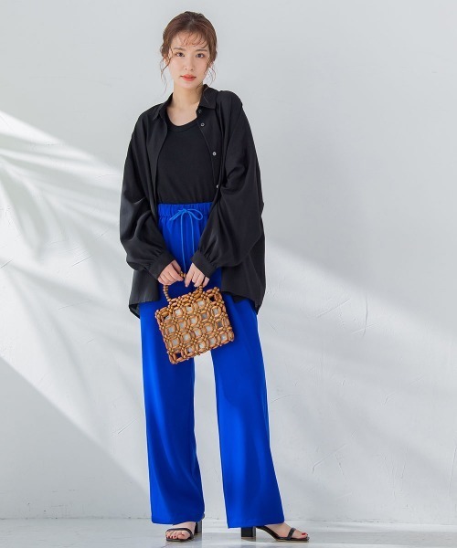 VICKY(ビッキー)の「【毎年人気!ビッキー定番/新色登場】らくらくワイドパンツ《洗濯機で洗える》(スラックス・レディース・ブルー/レッド/ホワイト/ブラック/イエロー/カーキ・M)」の20枚目の写真