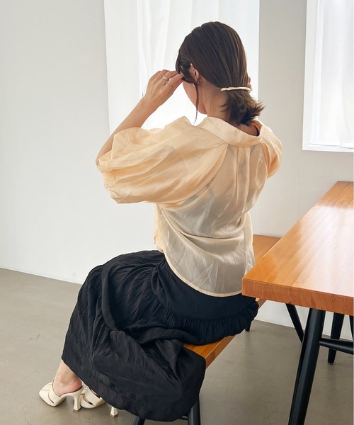 Olu.（オルドット）の「シアーパフスリーブシャツ（シャツ/ブラウス・レディース・ホワイト/グリーン/コーラル・FREE）」の21枚目の写真