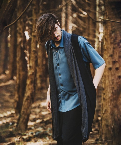 NO ID.（ノーアイディ）の「【NO ID.】Sleeveless Drape Gown / ノースリーブ ドレープ ガウン（カーディガン/ボレロ・メンズ・グレー/その他23/ブラック・ONE SIZE）」の18枚目の写真