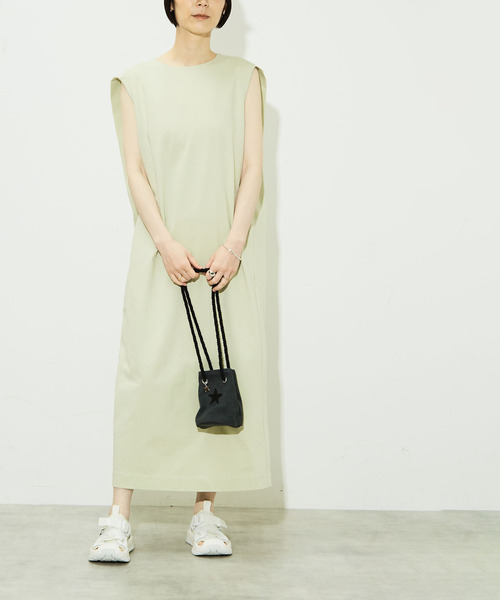CONVERSE TOKYO（コンバーストウキョウ）の「I LINE SLEEVELESS DRESS（ワンピース・レディース・サックスブルー/ブラック/ミント・FREE）」の5枚目の写真