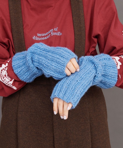 I am I in fact...（アイアムアイインファクト）の「WOOL アームウォーマー（アームカバー・レディース・サックスブルー/グレー/ブラック/ピンク・FREE）」の7枚目の写真