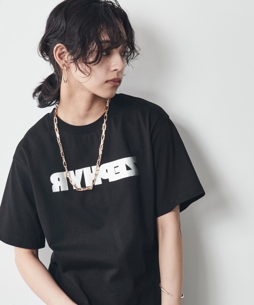 CHIC STYLE（シックスタイル）の「＜大きいサイズ＞綿100％ロゴ箔プリントTシャツ シックスタイル（Tシャツ/カットソー・レディース・ブラック/オフホワイト・L/LL/3L/4L/5L）」の20枚目の写真