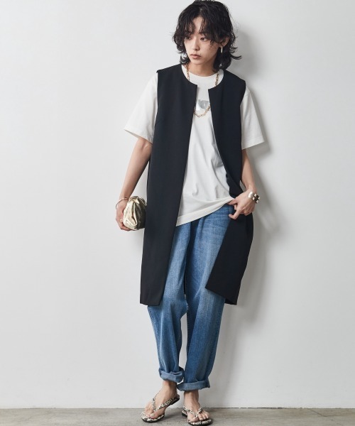 CHIC STYLE（シックスタイル）の「＜大きいサイズ＞綿100％ロゴ箔プリントTシャツ シックスタイル（Tシャツ/カットソー・レディース・ブラック/オフホワイト・L/LL/3L/4L/5L）」の14枚目の写真