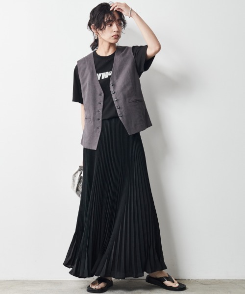 CHIC STYLE（シックスタイル）の「＜大きいサイズ＞綿100％ロゴ箔プリントTシャツ シックスタイル（Tシャツ/カットソー・レディース・ブラック/オフホワイト・L/LL/3L/4L/5L）」の13枚目の写真